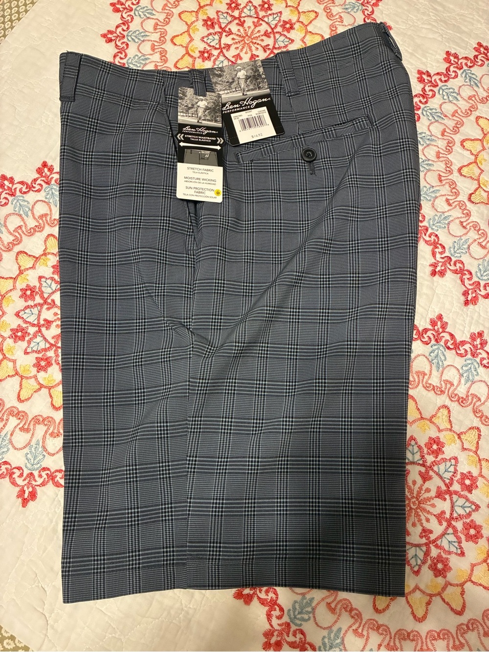 Ben Hogan Mens Golf Shorts Caviar Plaid Performance Stretch 34